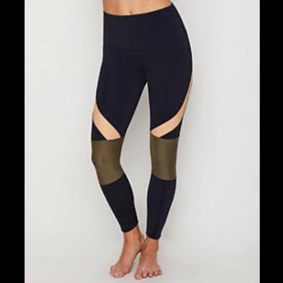 Onzie Momentum Midi Leggings - Caramel Kiss - Picture 3 of 5
